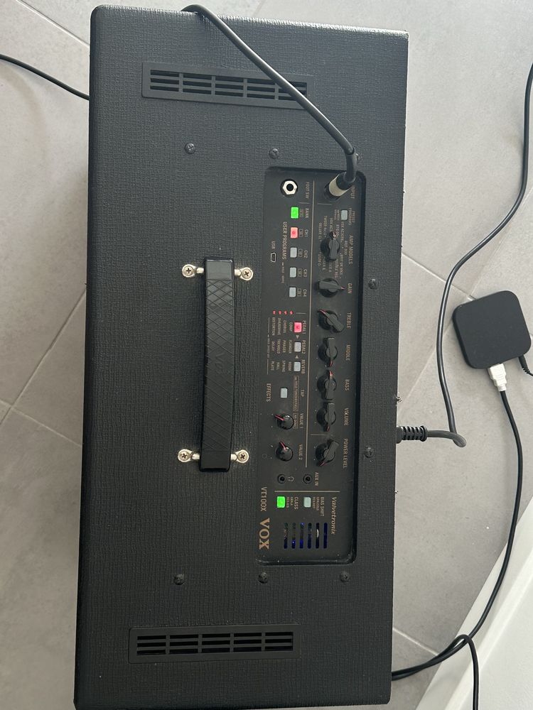 Amplificador Vox vt100X