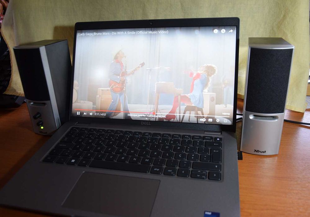 Colunas de computador Trust