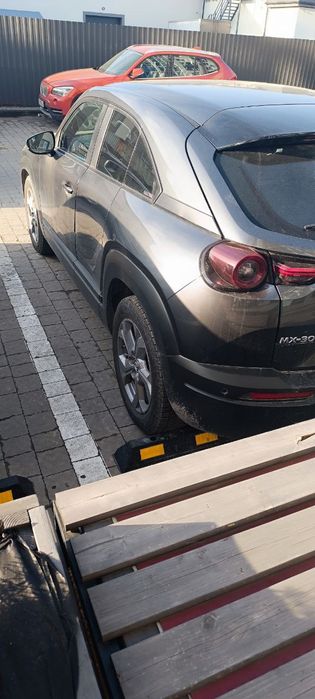 Mazda mx30 електро 2021