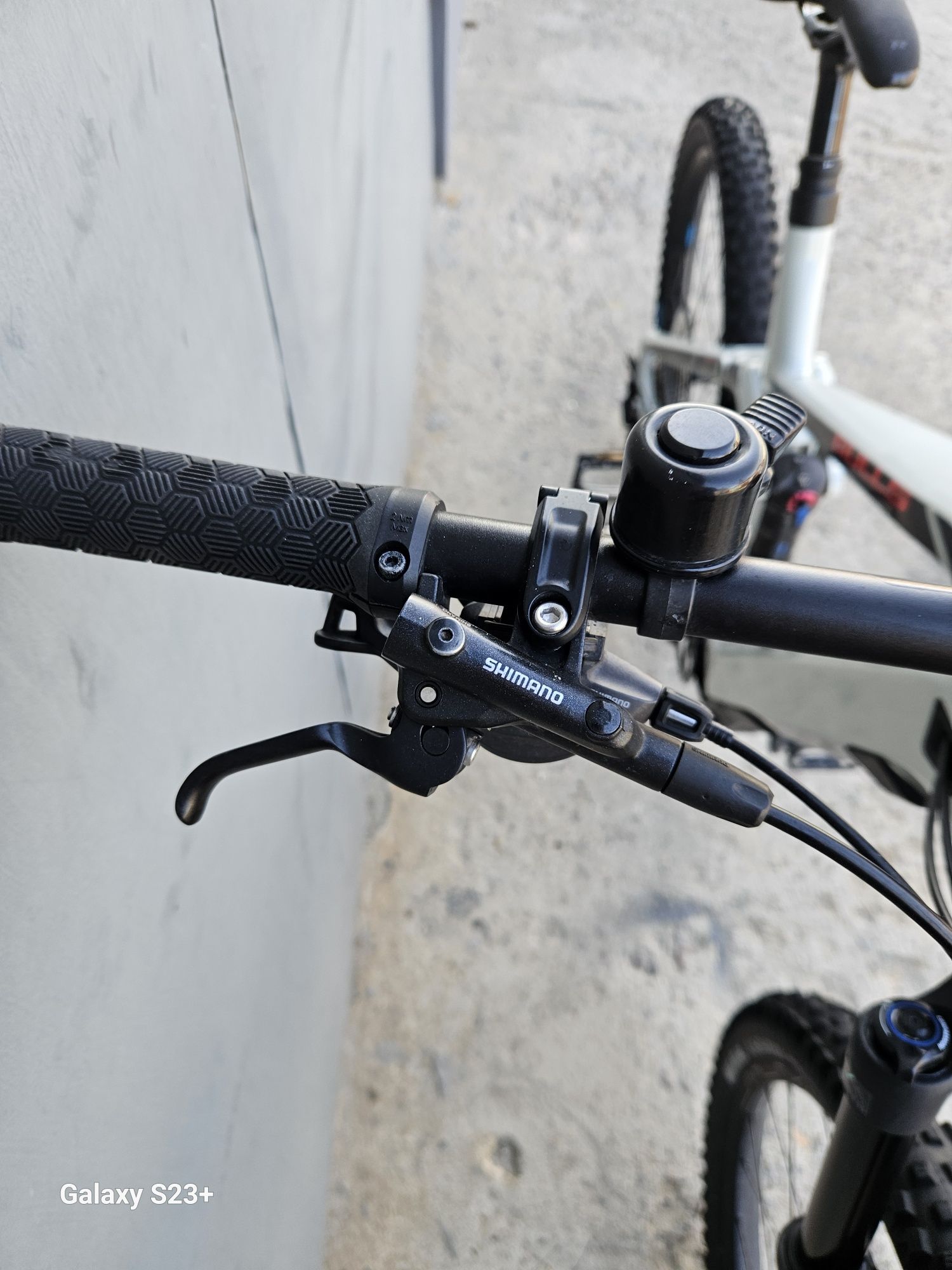 Електро велосипед BULLS Sonic Evo Am 3 29×27.5 Carbon