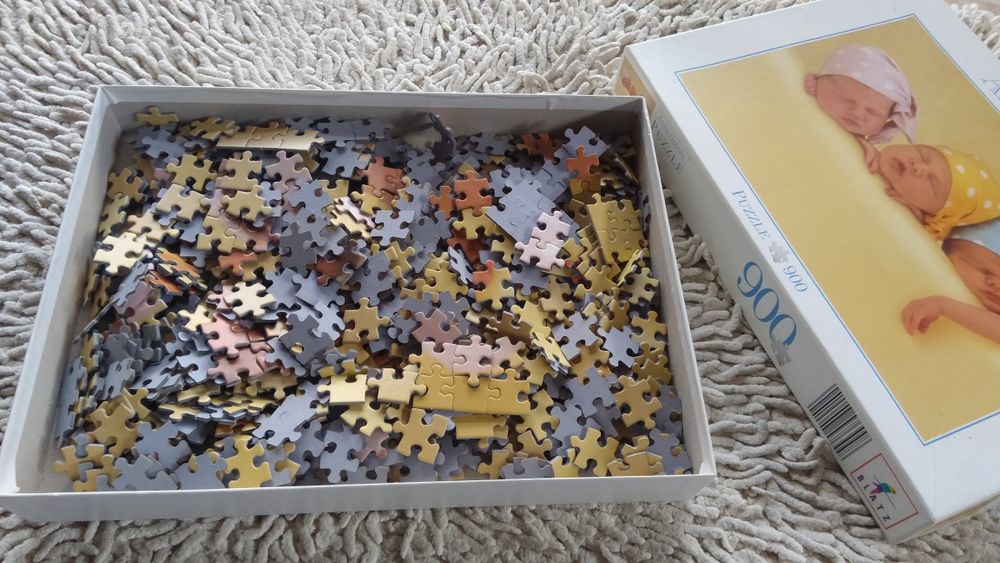 Puzzle 900 peças - Como Novo