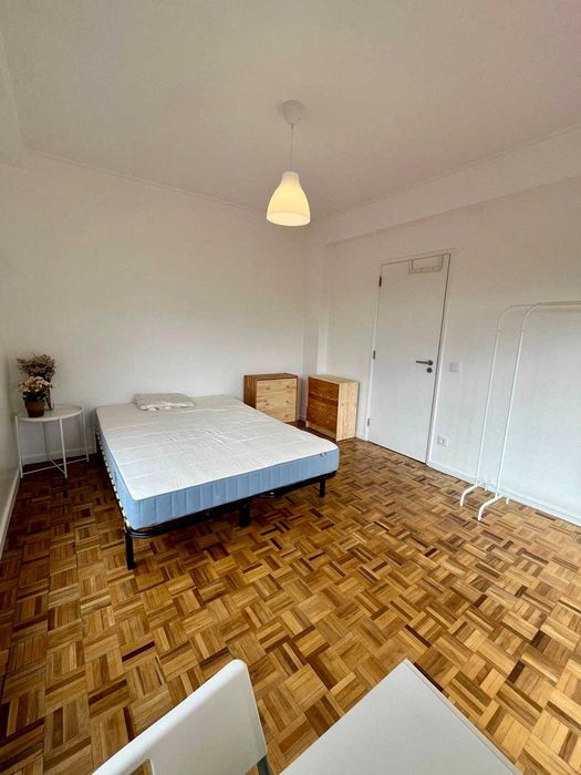 colchão IKEA 140x200