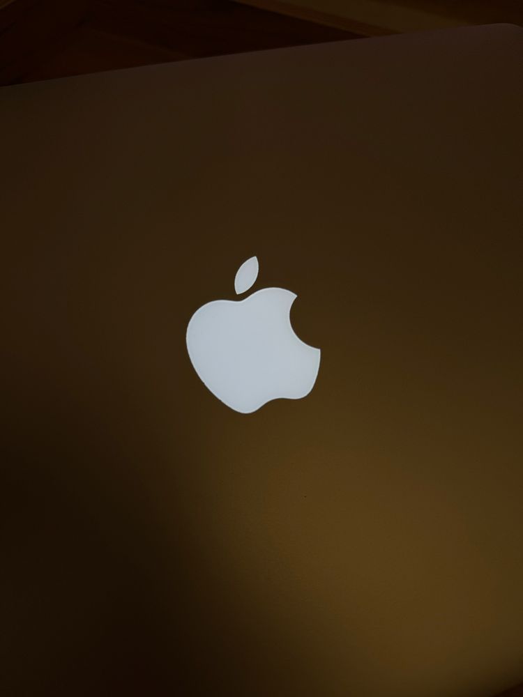 MacBook Pro A1502 13 cali | Early 2015 | i5 | 8/512 GB