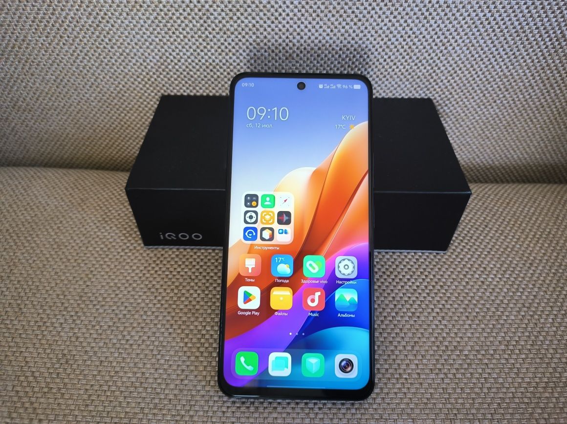 IQOO Z10x 8/128 black