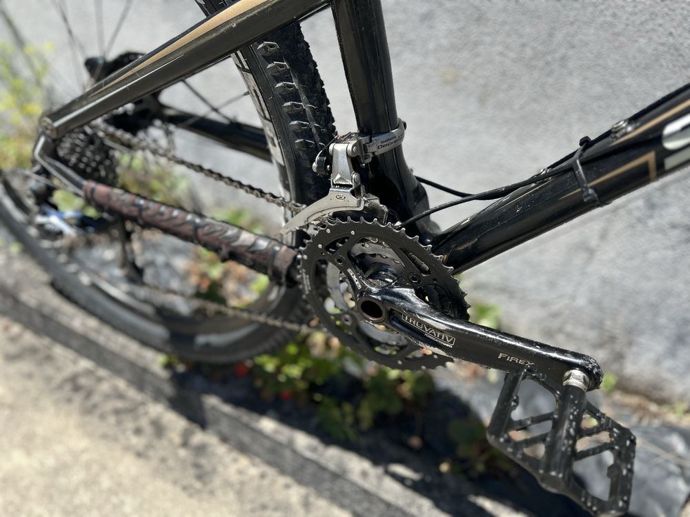 Bicicleta Carbono Scott Spark 30 27.5 18” (M)