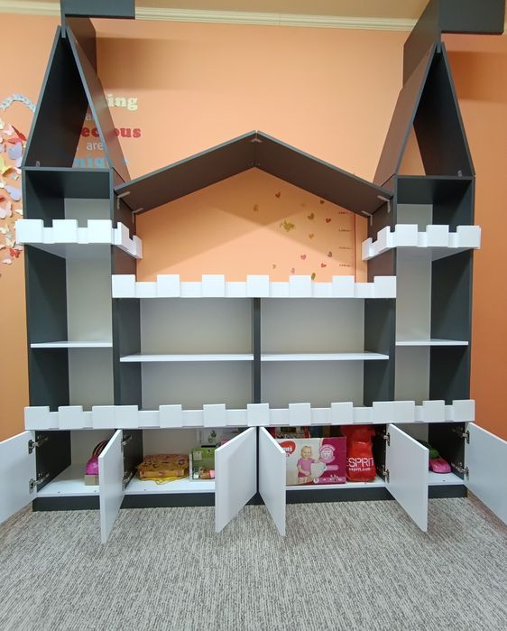 Мебель в детскую комнату.