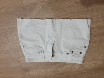 Biała krótka spódnica