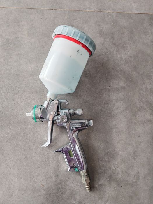 Pistolet sata jet 4000B   HVLP. Digital.