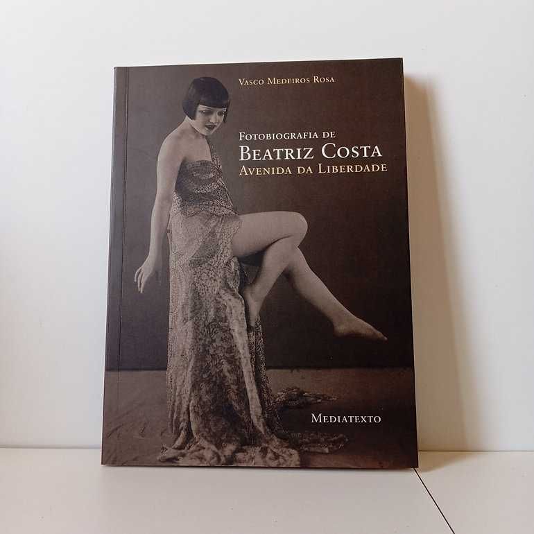 Fotobiografia De Beatriz Costa Avenida Da Liberdade Vasco Medeiros Ros