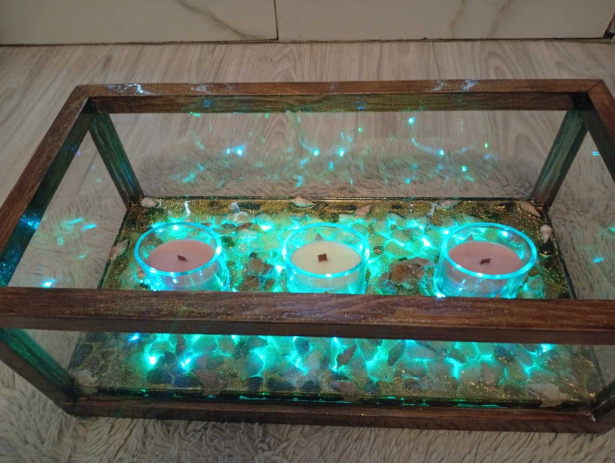 Piękny Świecznik, Świece z wosku oraz Oświetlenie led. Hand Made