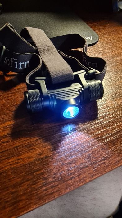 Налобный фонарь Boruit d10