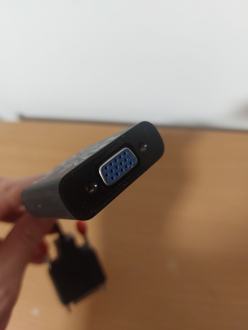 Adaptador DVI M - VGA F