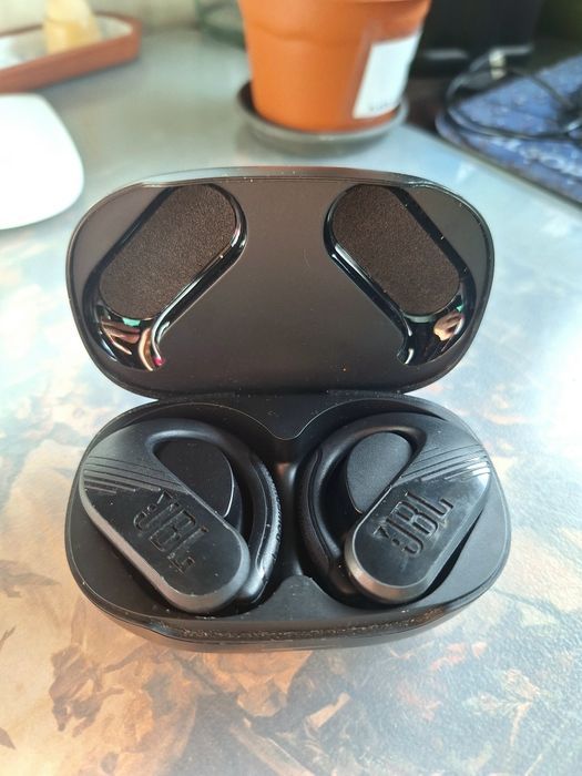 Auriculares True Wireless Bluetooth JBL Endurance Peak 3