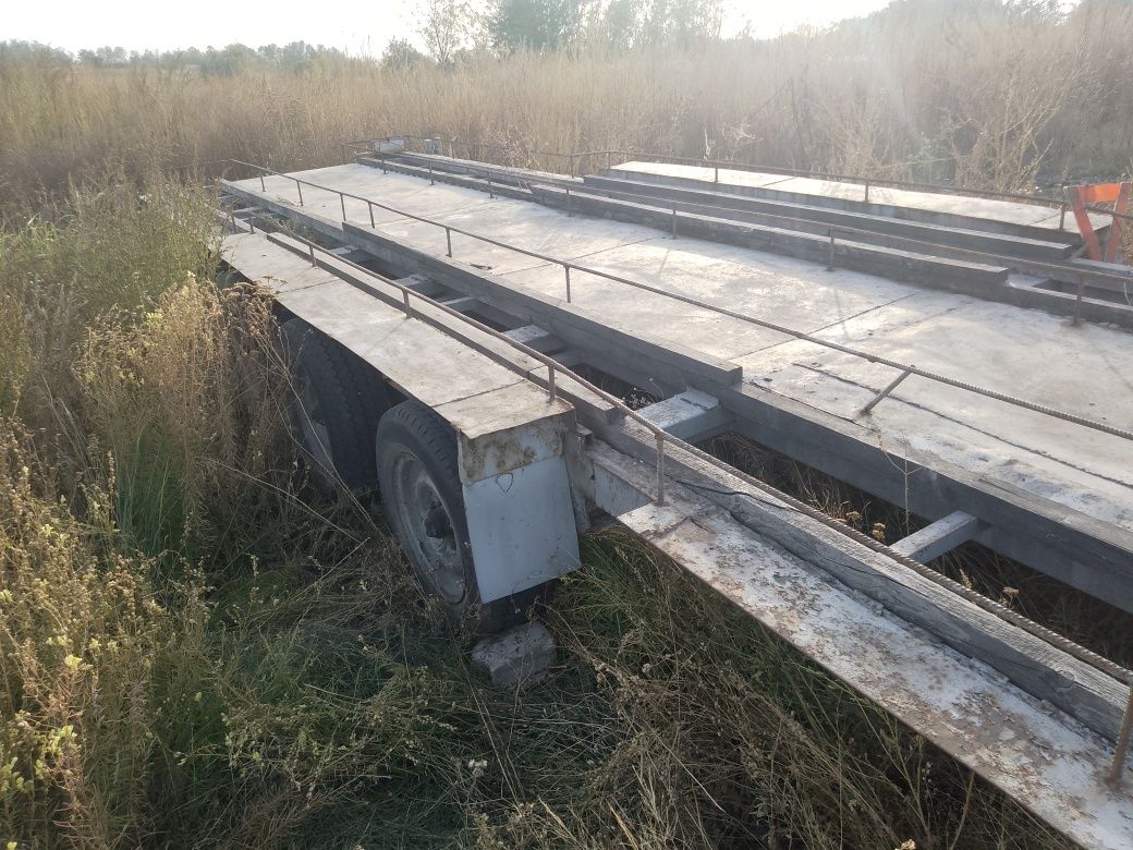 Прицеп лафета на 2 машини