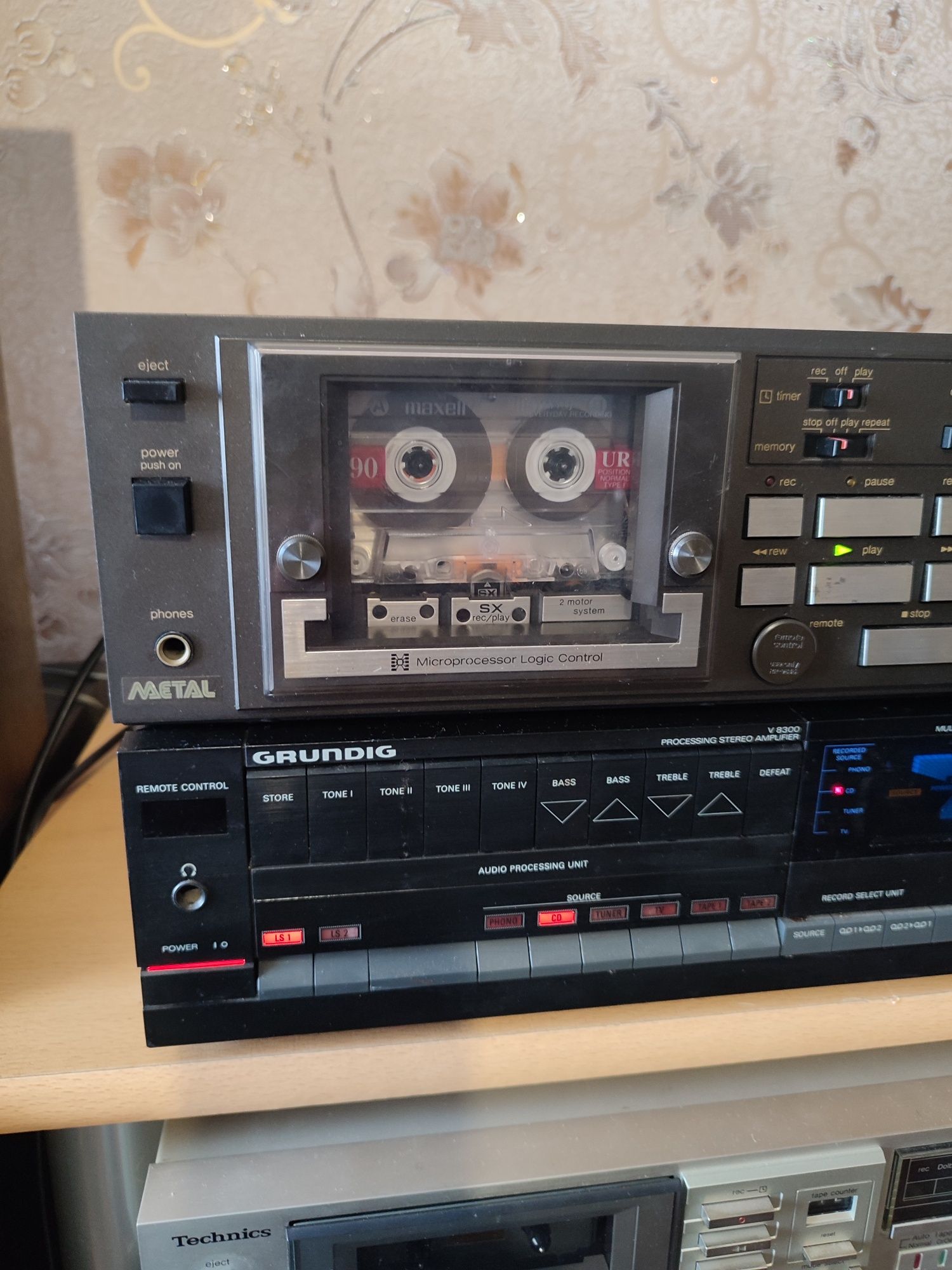 Кассетная дека technics М250