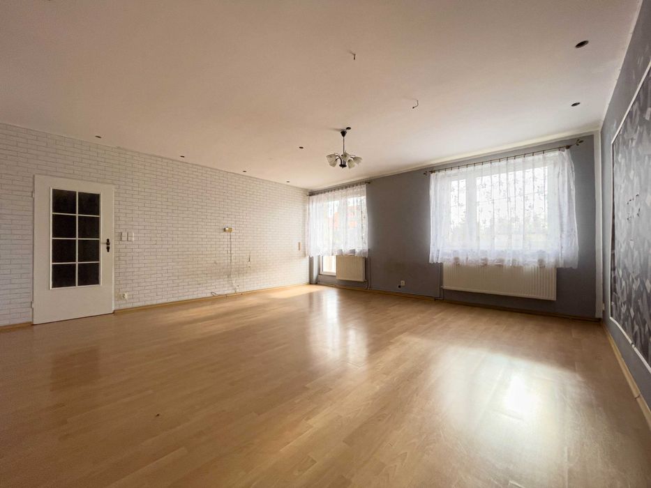 Szamocin budynek o pow. 416 m2 na działce 861 m2, ogromne możliwości!