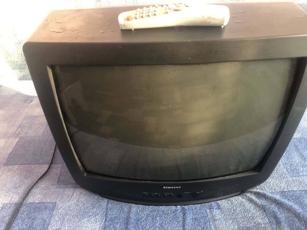 Продам телевізор