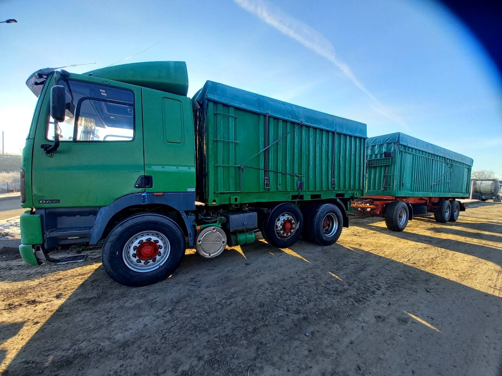 Продам самоскид DAF CF 85