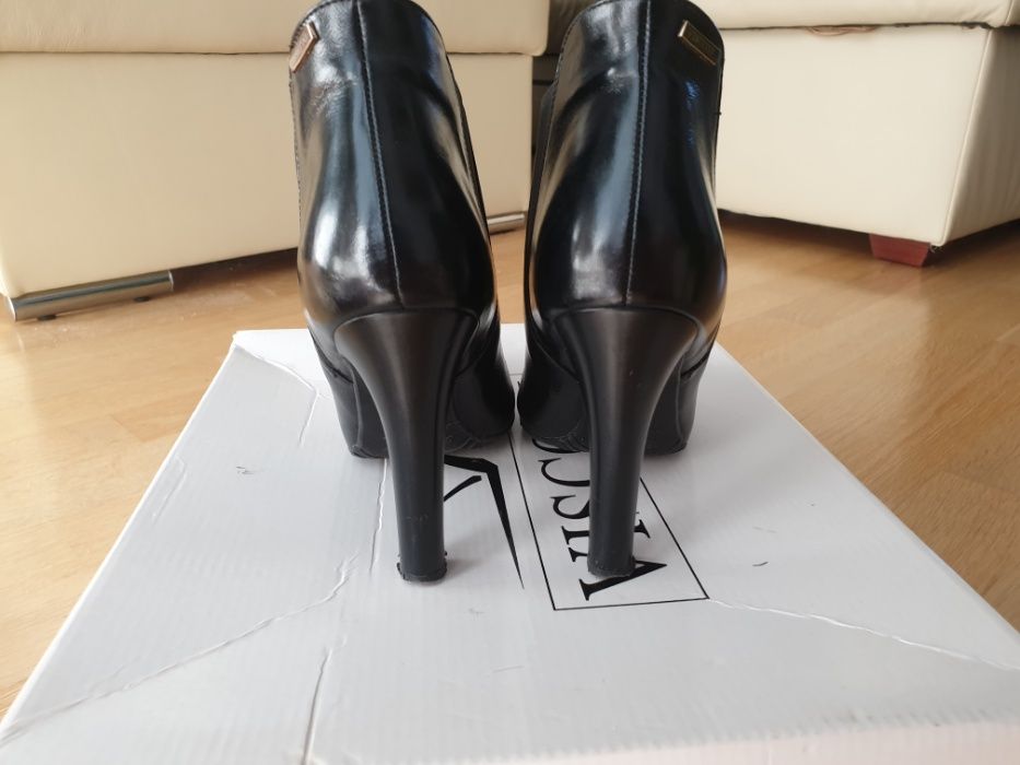 Czarne skórzane botki Visconi, r. 35