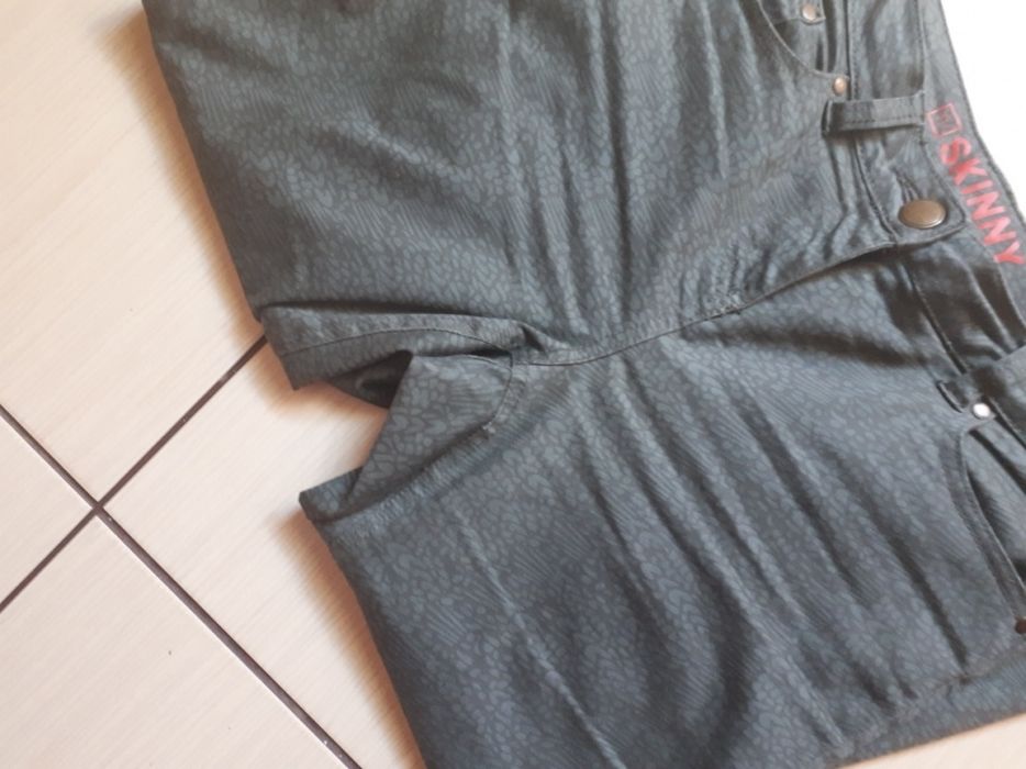 Spodnie Skinny khaki panterka roz M/L