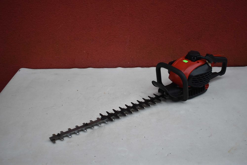 Nożyce spalinowe do żywopłotu Mountfield MHJ 2424