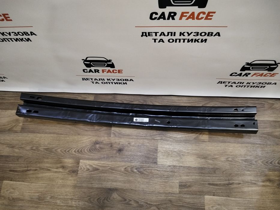 бампер Toyota Camry 50 USA (LE, 2012–2014) запчастини камрі