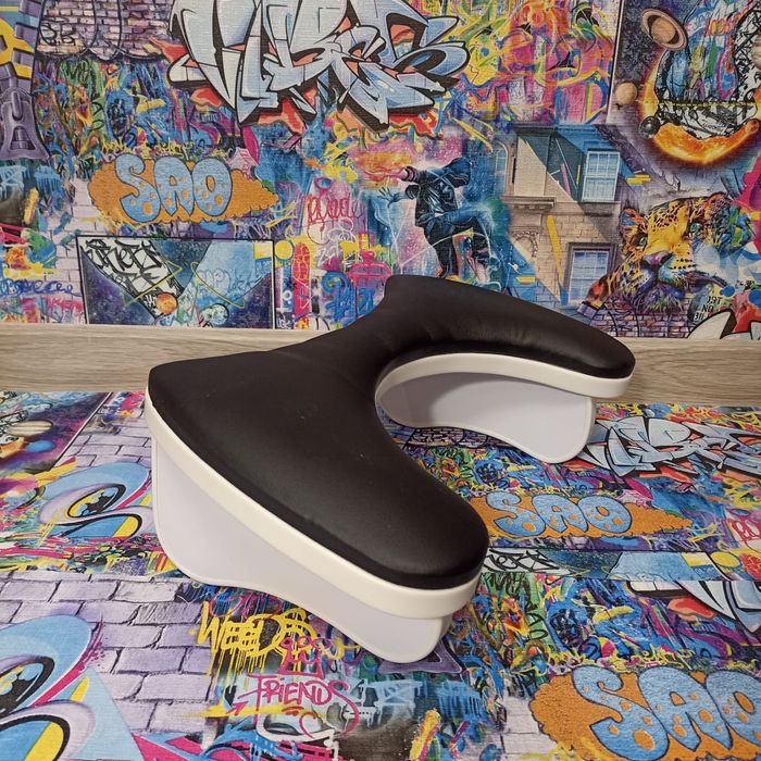 Подставка для маникюра подлокотник опт розница