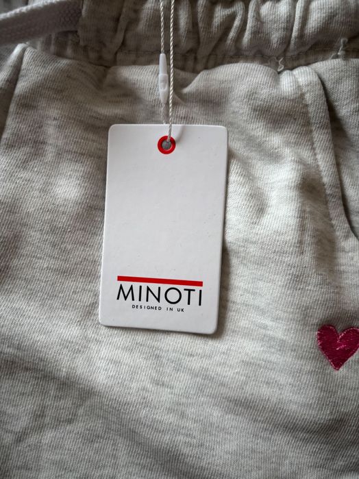 Szare spodnie dresowe. Nowe.