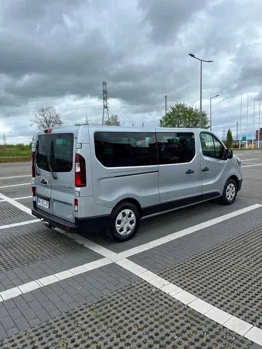 taren.pl wypożyczalnia busów Dobrzany Trafic Long 9 osobowy 2024r