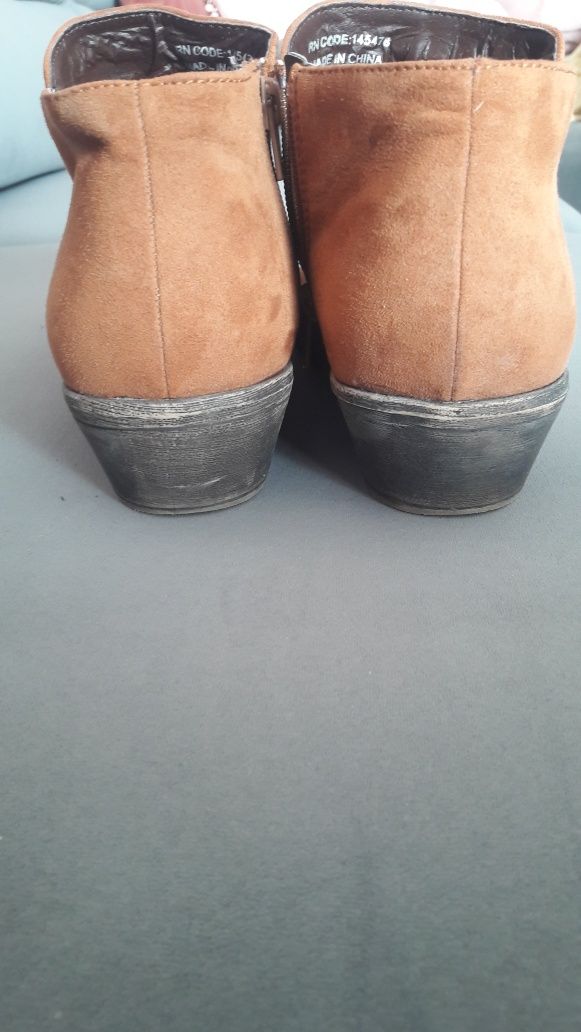 botki trzewiki buty wiosenne,przejsciowe r.39