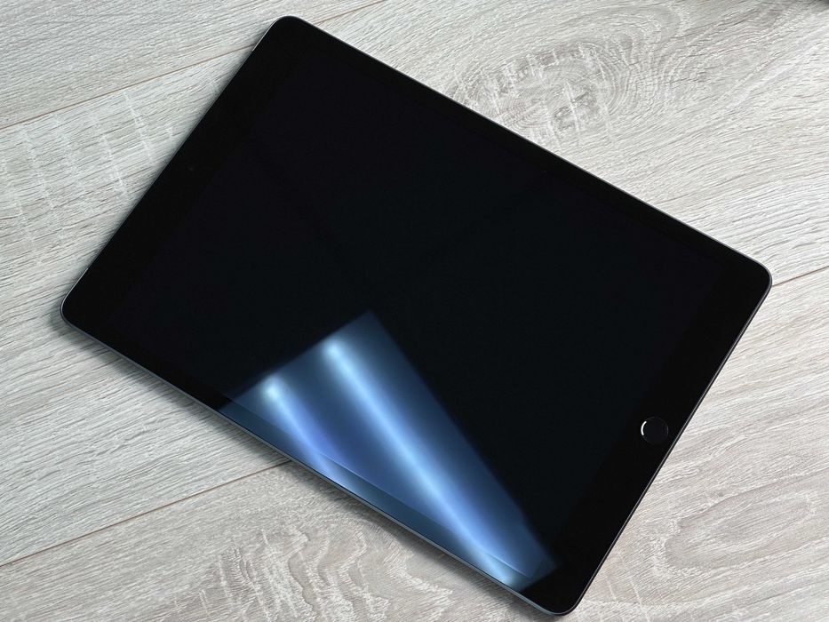 Apple iPad 9 2023 10.2 дюйми Wi-Fi+LTE 64GB Space Gray A2603 ІДЕАЛ