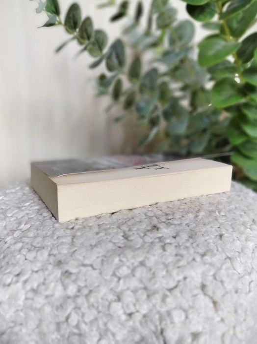 Książka David Laws "Sieroty Wojny" dramat wojenny