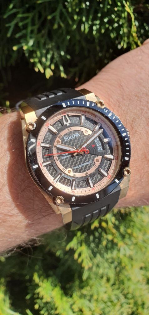 Diver Bulova Precisionist Gold - WR300 - XXL - płynąca sekunda