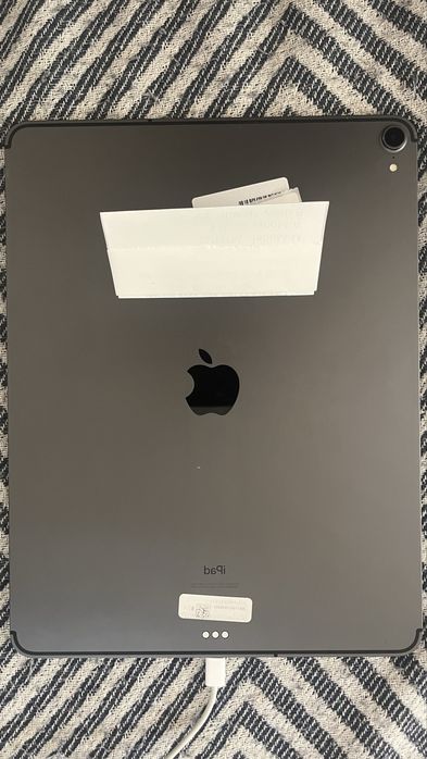 Ipad pro 12.9 inch 3rd gen а2014 на запчастини