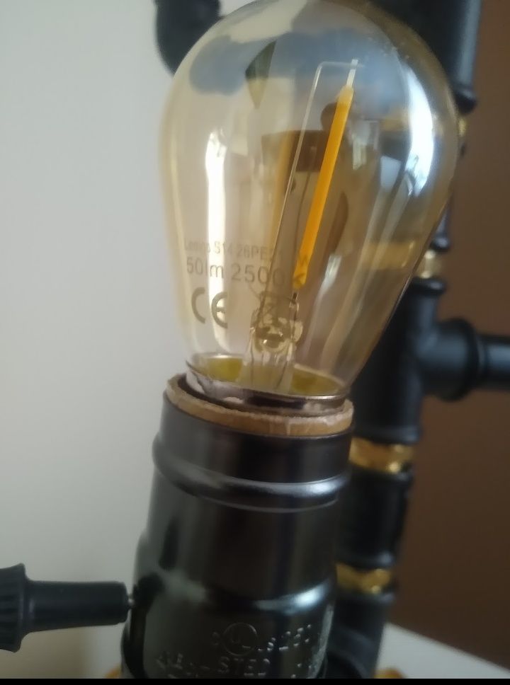 Lampka nocna loft edison