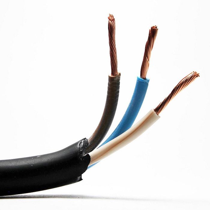 Кг 3х2,5  бухти по 200 м. Дві бухти .не ріжемо кабель гост