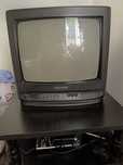 Telewizor z kineskopem Panasonic z dekoderem,  stolik gratis