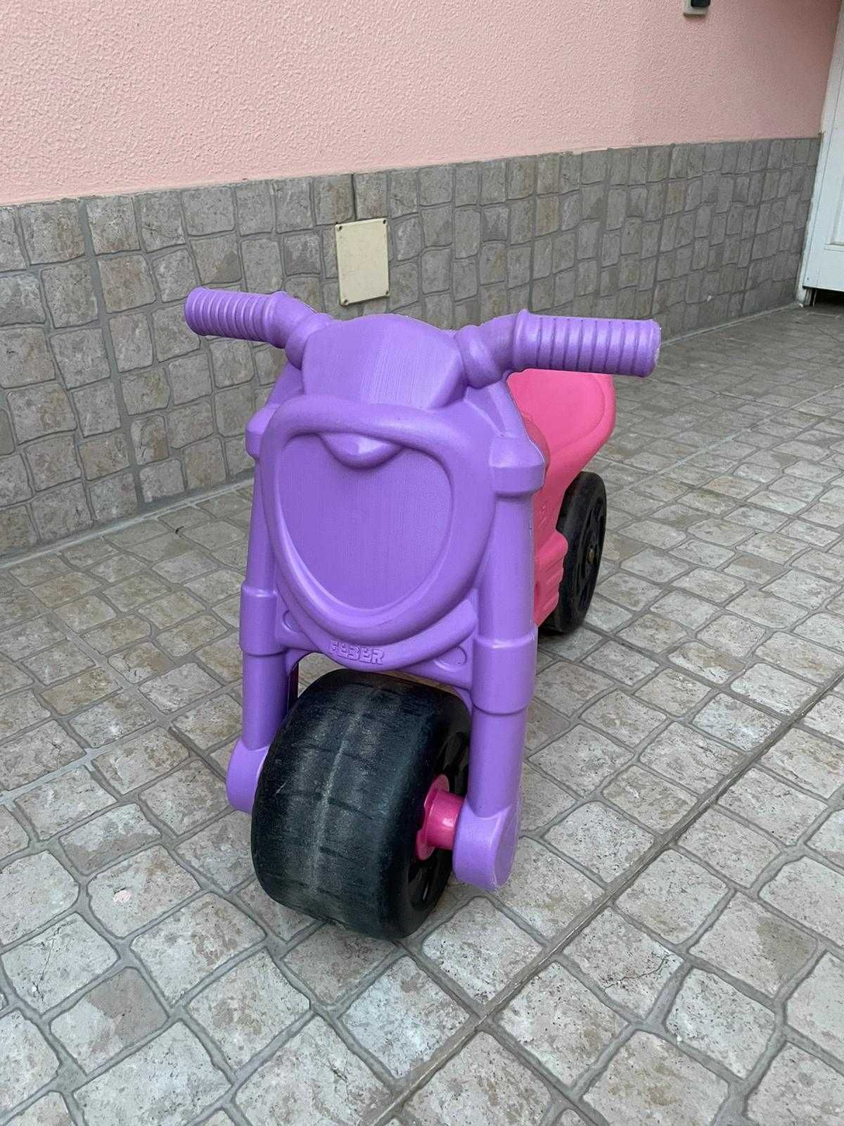 Motocicleta (Feber) criança