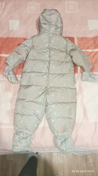 Зимний комбинезон Gap