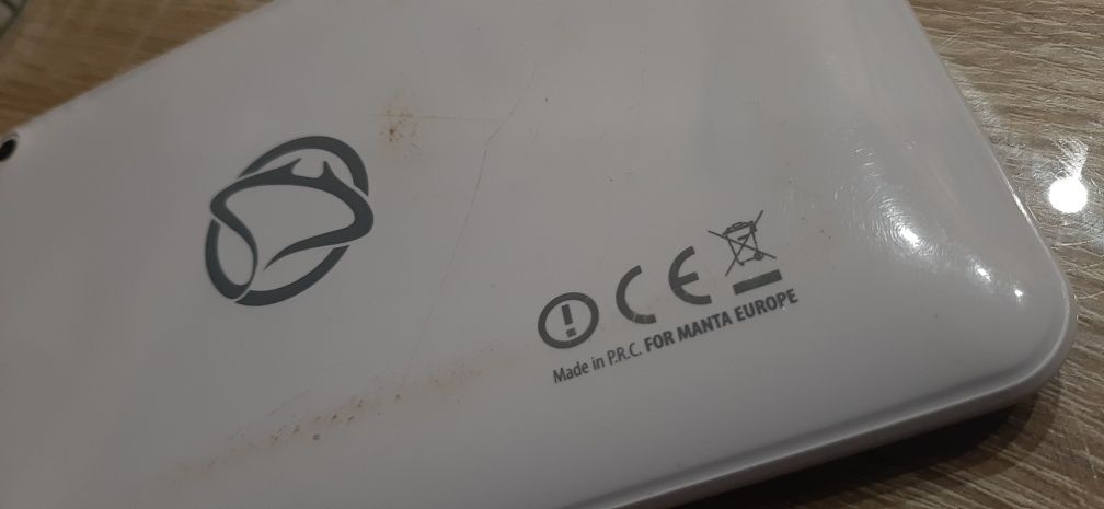 Планшет Manta під ремонт