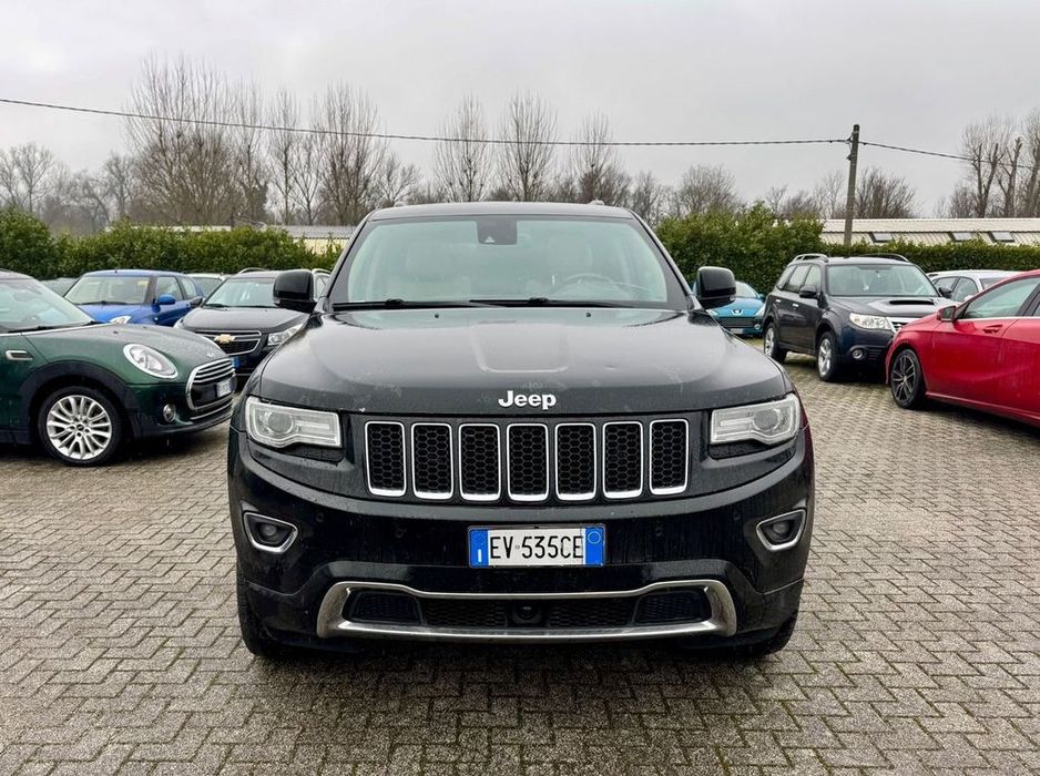 Бампер Jeep Grand Cherokee WK2 2010-2020 разборка гранд запчастини