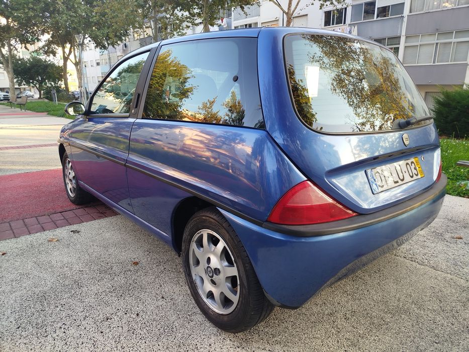 Lancia Y 1.2 i 86cv completamente irrepreensível com apenas 120.000km
