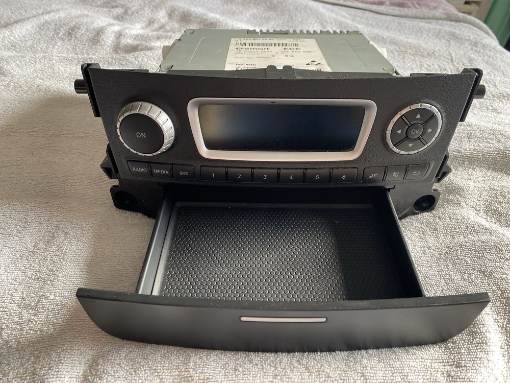 Rádio de entrada Bosch Smart Fortwo 451 facelift modelo 2011-