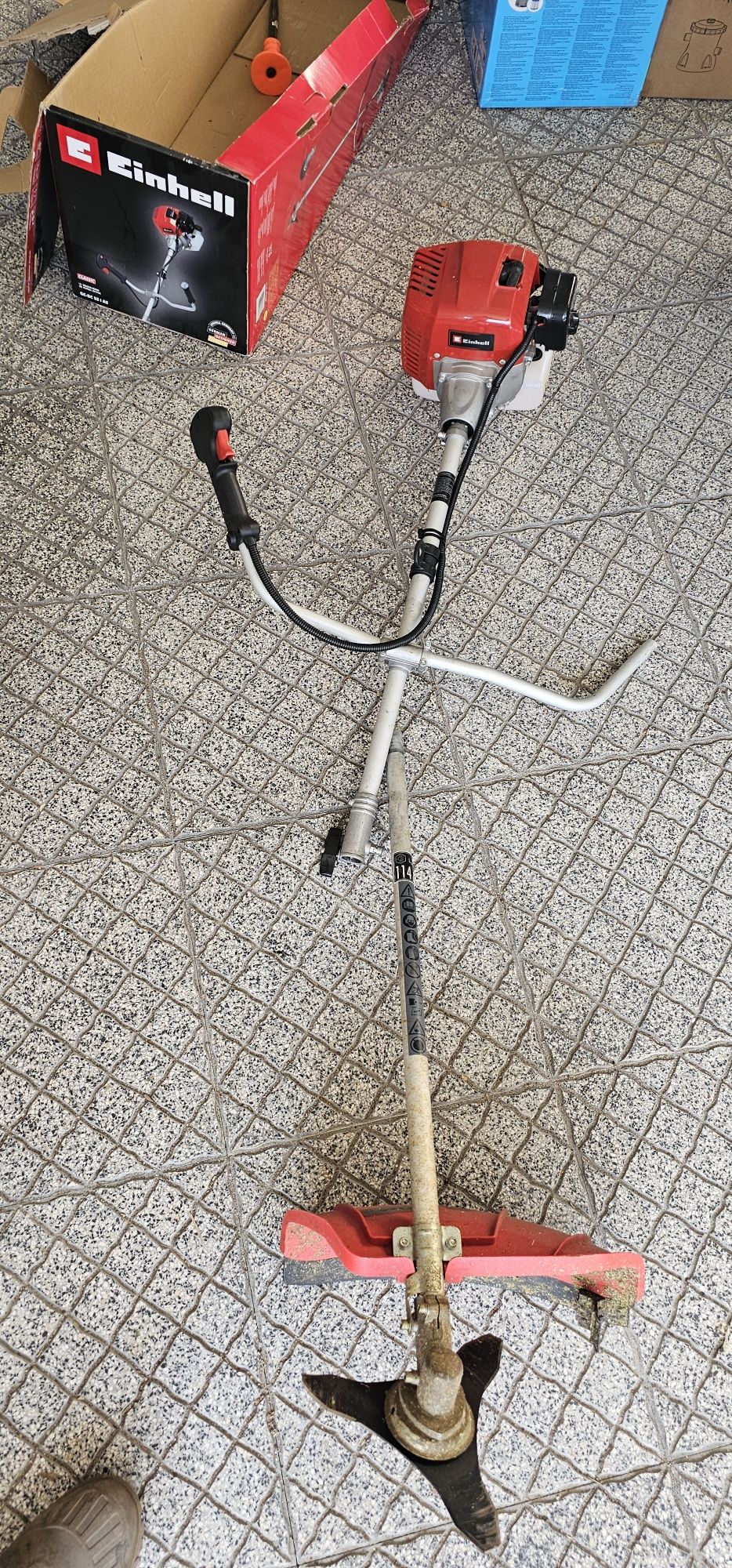 Maquina roçadora