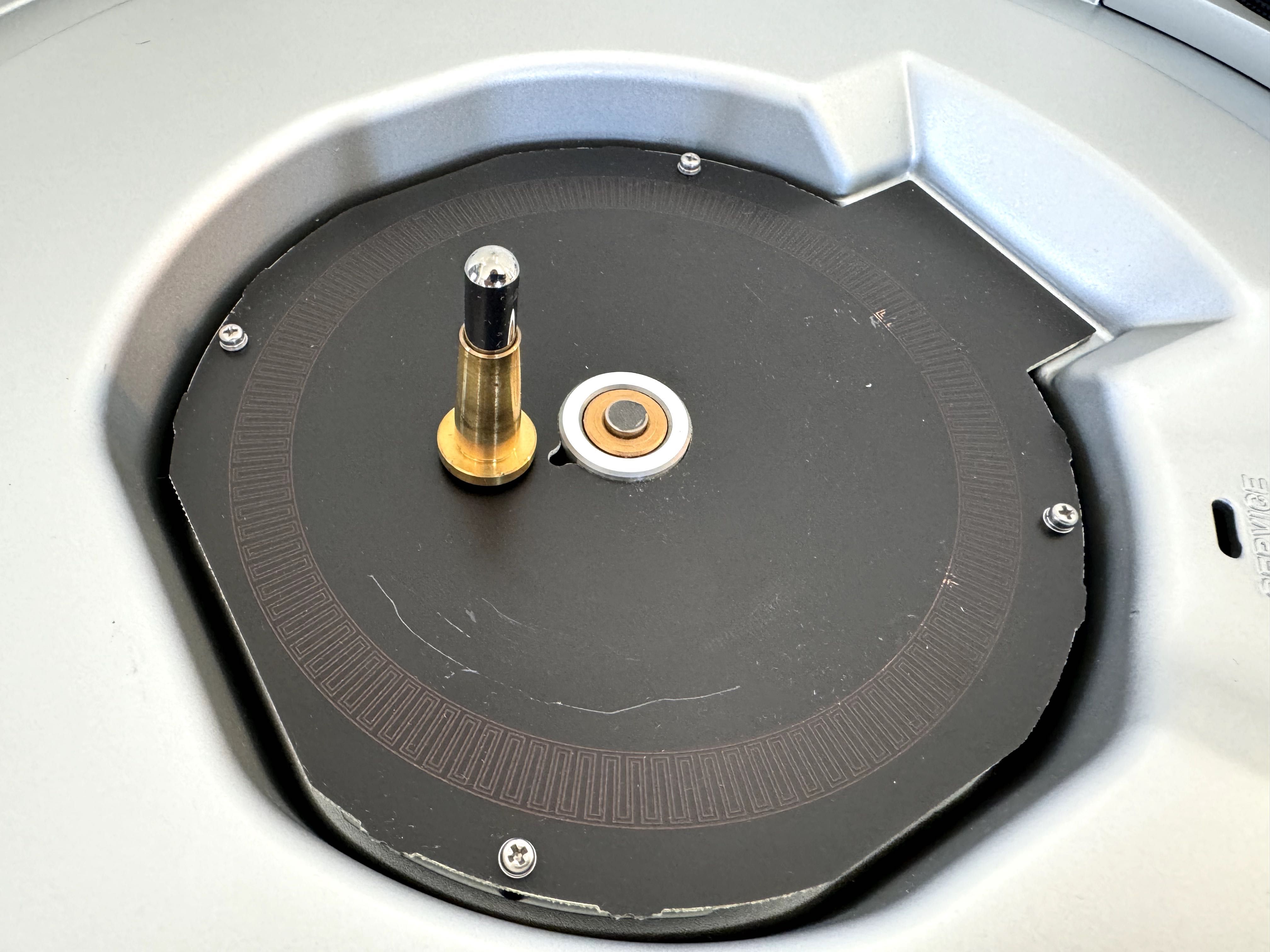 Gramofon Technics SL-1200 GR Made in Japan NIESPRAWNY