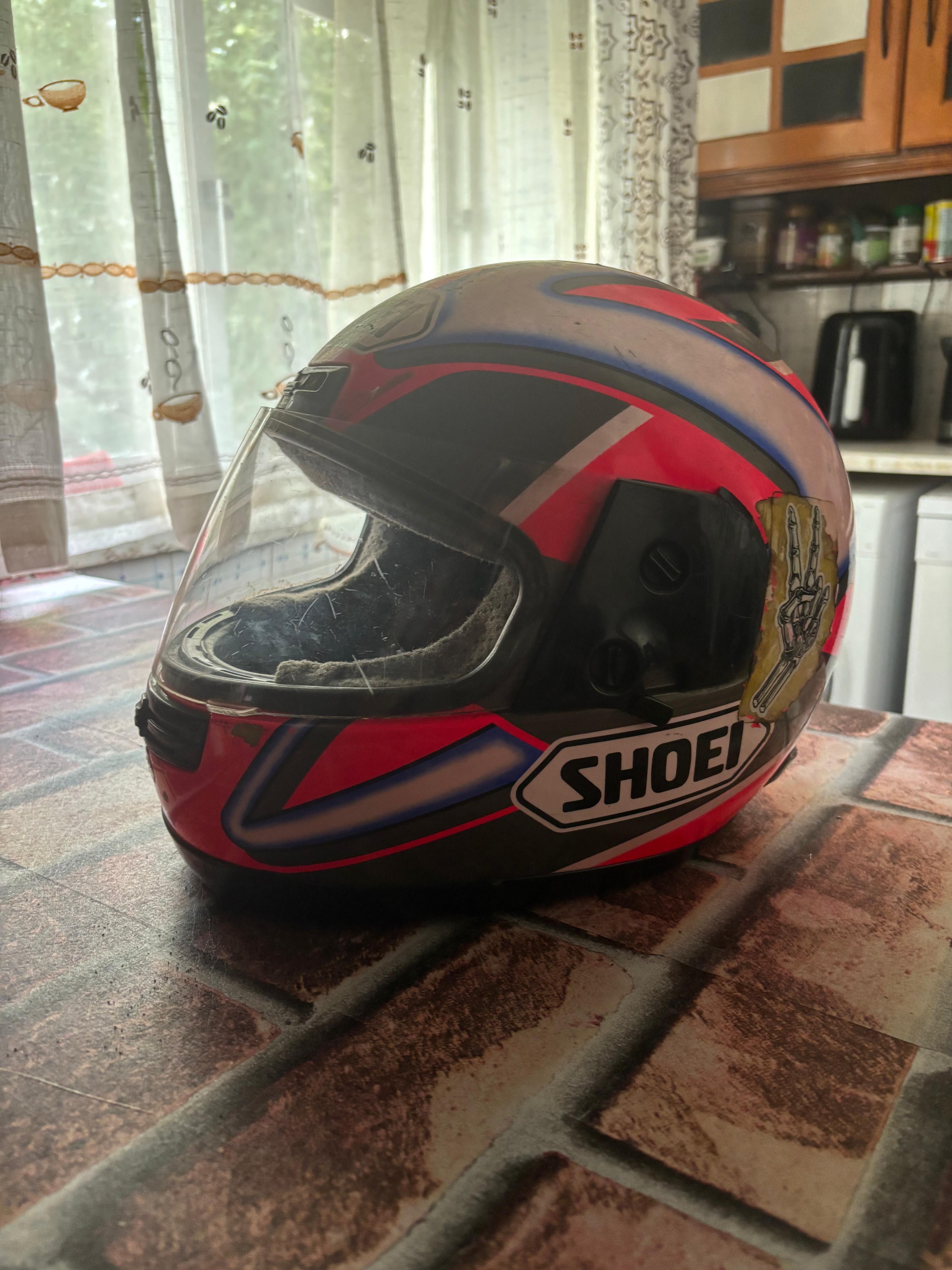 Capacete SHOEI usado