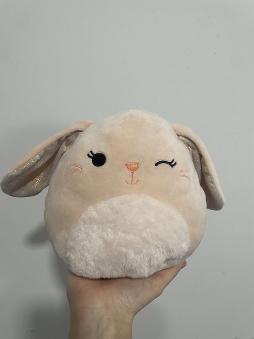 Squishmallow Satine - coelho de 7 polegadas