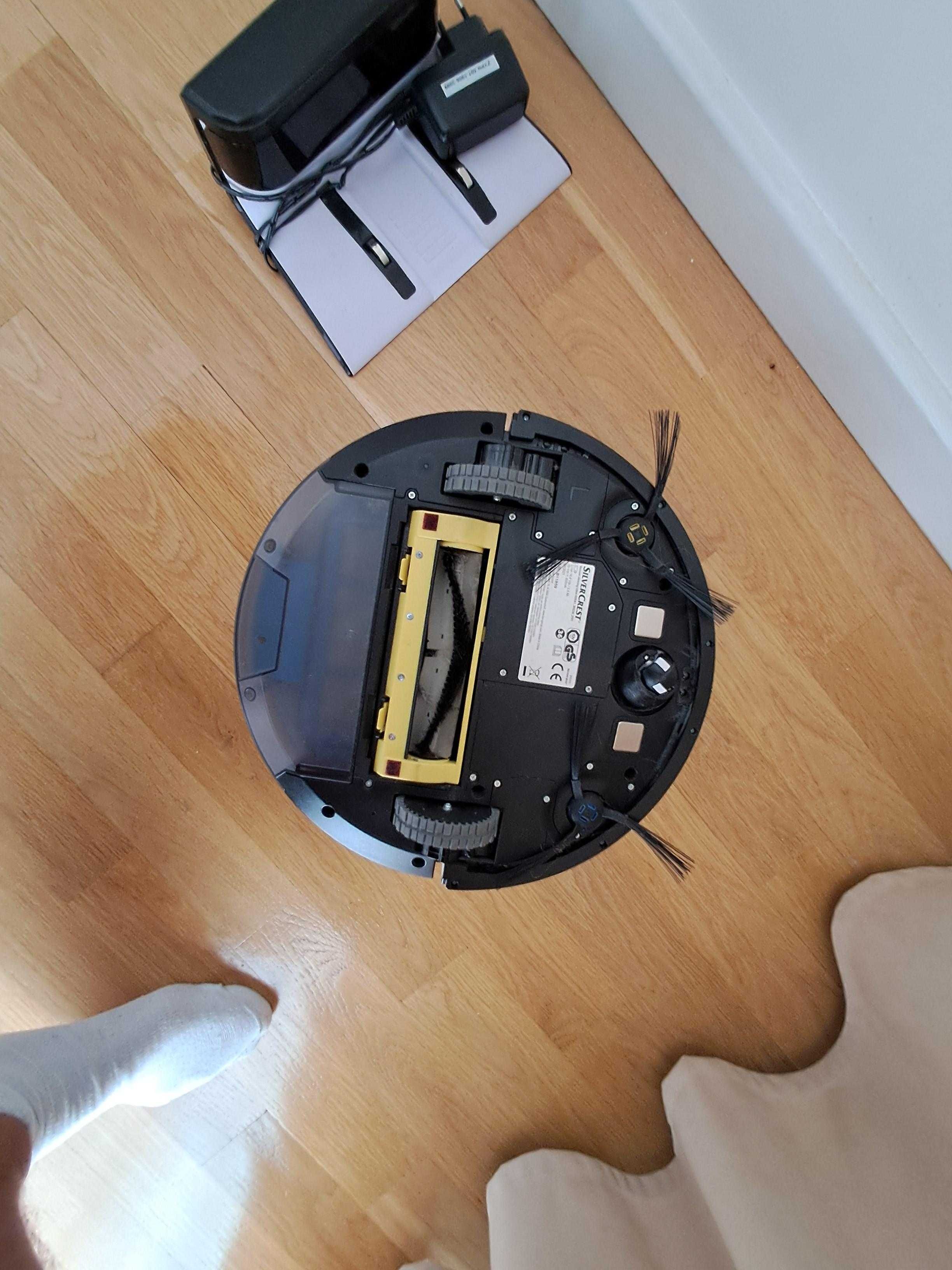 SILVERCREST robot sprzątający SSR AA1