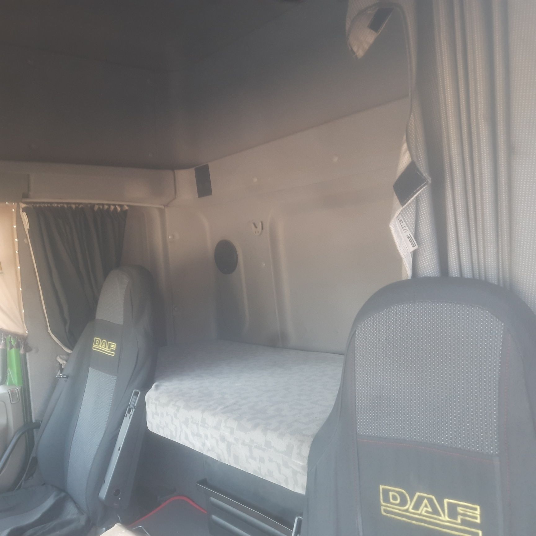 Продається Даф CF85.410