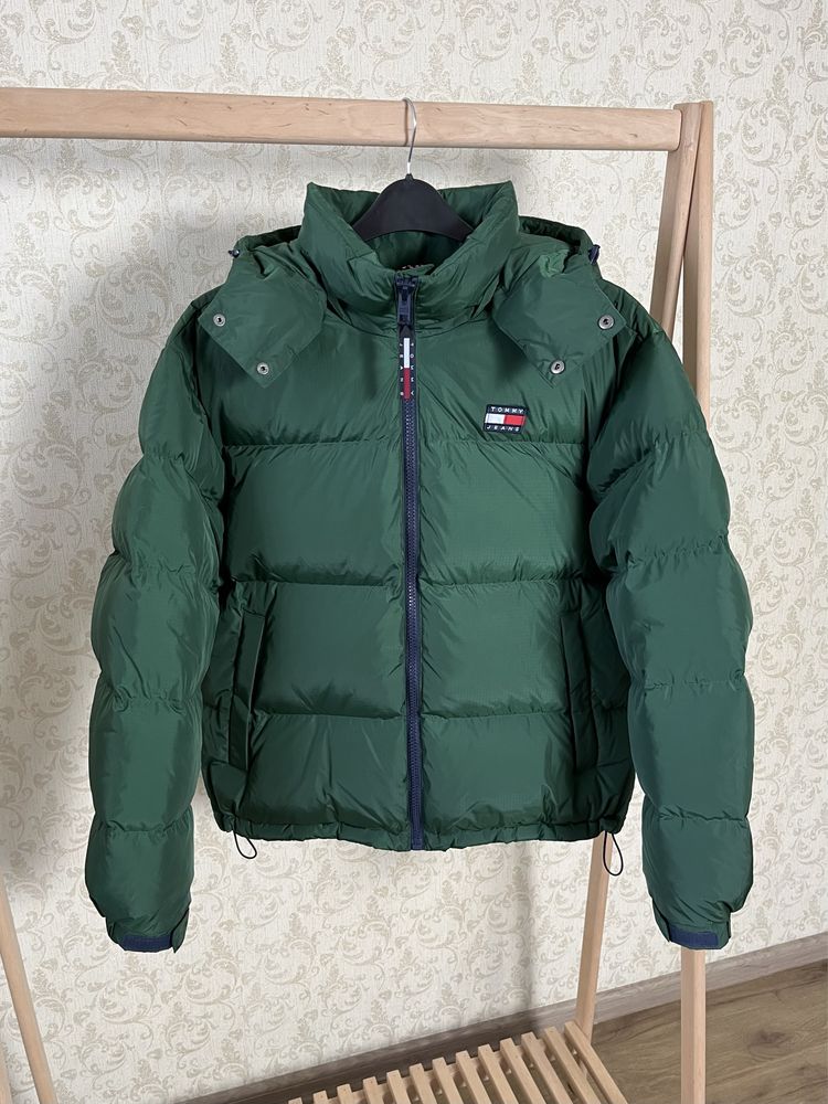 Новий пуховик tommy hilfiger (зелений/розмір М)